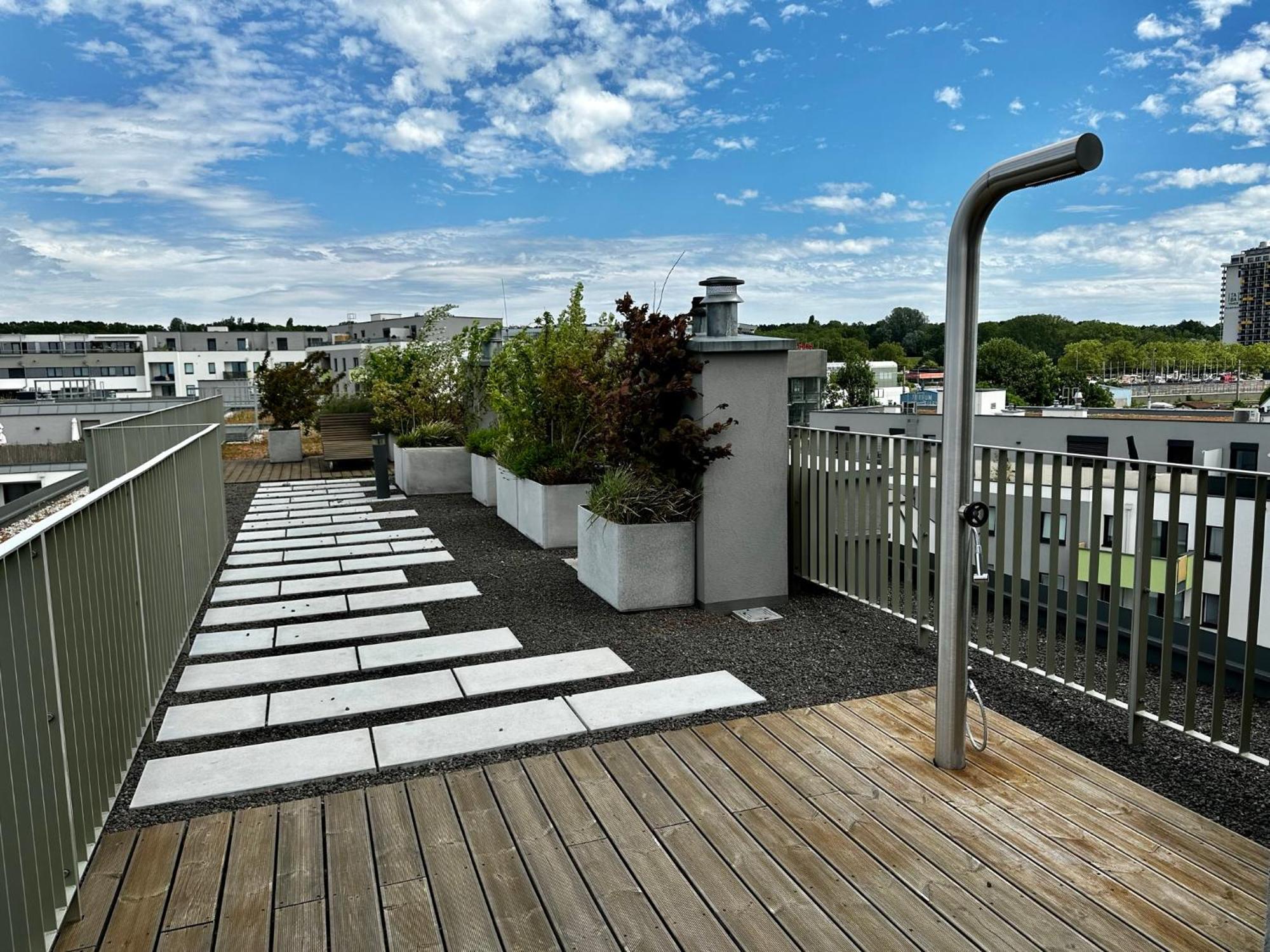 Appartement 2-zimmer In Oberlaa Mit Privatem Tiefgaragen Platz Vienne